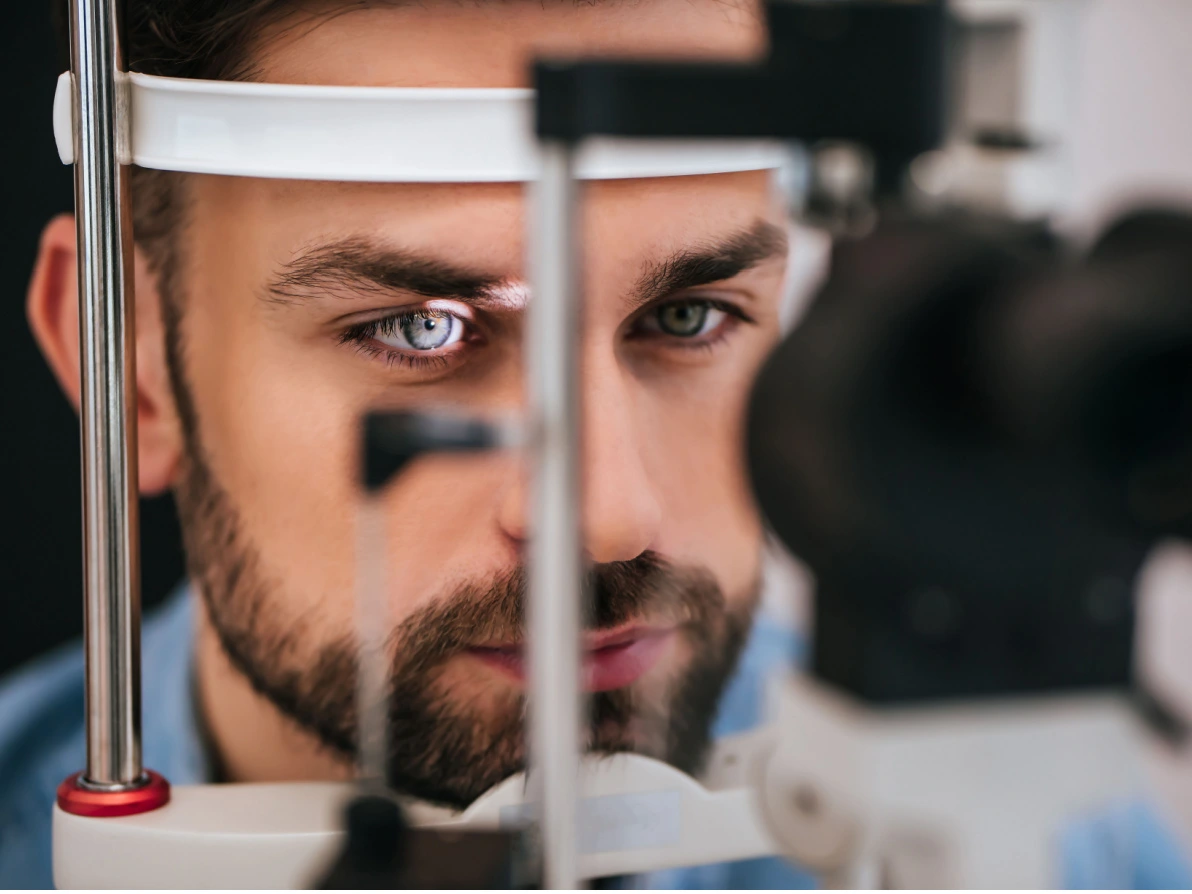 adult eye exam at Diagnostic Eye Center