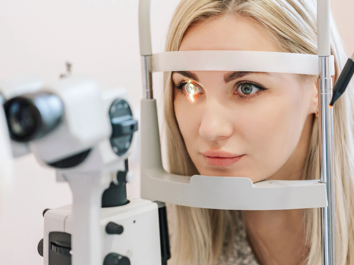 adult eye exam at Diagnostic Eye Center